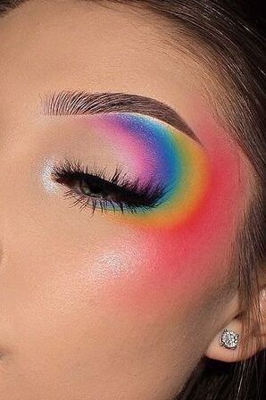 15 Best Summer Makeup Looks Trending This Year (2024) Tropical Makeup Look, Vibrant Makeup Looks, Punk Makeup Looks, Bright Makeup Looks, Makeup With Gems, Festival Eye Makeup, New Makeup Trends, Neon Lips, Asian Makeup Tutorials