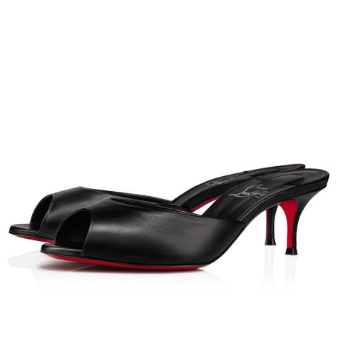 Louboutin Me Dolly, Red Bottom Heels, Christian Louboutin Sandals, Slides For Women, Red Bottoms, Winter Boots Women, Designer Sandals, Dream Shoes, Nappa Leather