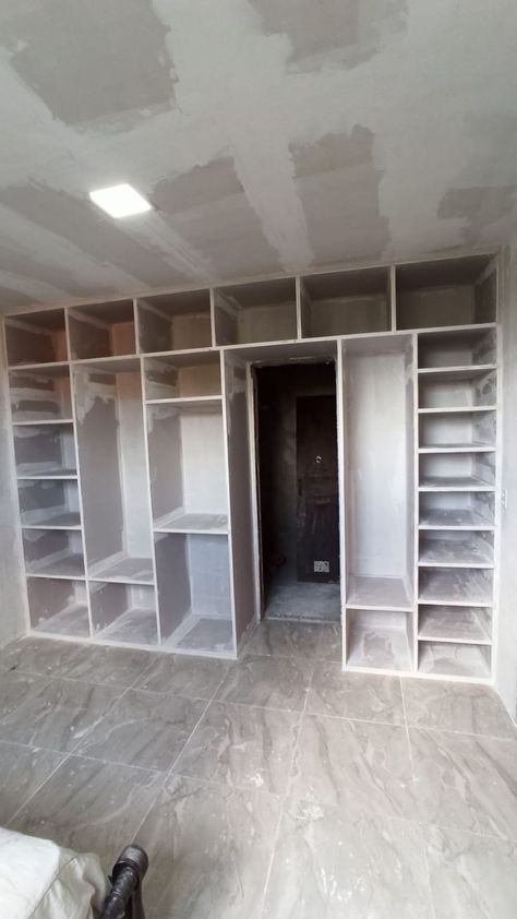 Concrete Wardrobe Bedrooms, Concrete Closet, Closet Makeover Diy, Almirah Designs, Kitchen Design Gallery, Bench Mudroom, Bench With Drawers, Closet Design Layout, Modern Cupboard Design