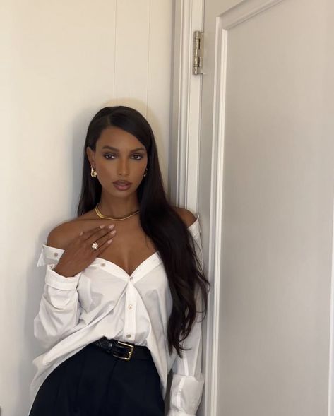 D. on Twitter: "jasmin tookes https://t.co/1KeM8ftRjX" / Twitter Jasmine Tookes Style, Jasmin Tookes, Jasmine Tookes, Winter Hairstyles, Looks Chic, Mode Style, Look Fashion, Outfit Inspirationen, Effortless Style