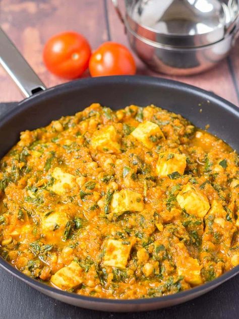 This vegetarian paneer and chickpea curry is not only healthy and easy to make, but it's incredibly low cost too. Tinned tomatoes, tinned chickpeas and a selection of store cupboard spices combined with paneer cheese make a deliciously mild family curry for four! #neilshealthymeals #paneerchickpeacurry #chickpeacurry #paneerchickpea Chickpeas Benefits, Healthy Curry, Paneer Curry, Fajita Spices, Vegan Chickpea Curry, Chickpea Curry Recipe, Paneer Cheese, Recipes With Naan Bread, Store Cupboard