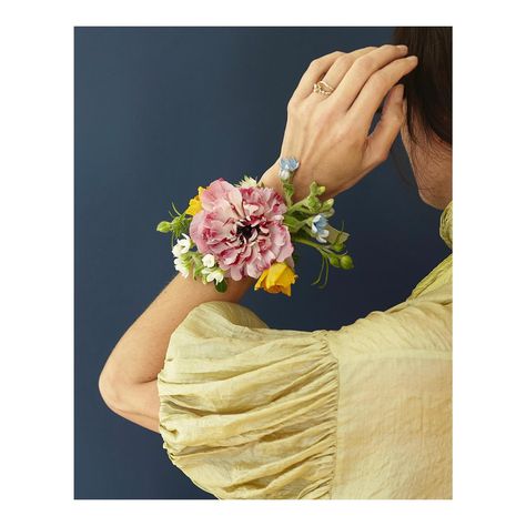 when in doubt, wear flowers 🌸🌼🌺 Corsage Wedding Mother, Whimsy Wedding, Homecoming Corsage, Bridesmaid Corsage, Wrist Flowers, Colorful Palette, Corsage And Boutonniere, Flower Corsage, Corsage Wedding