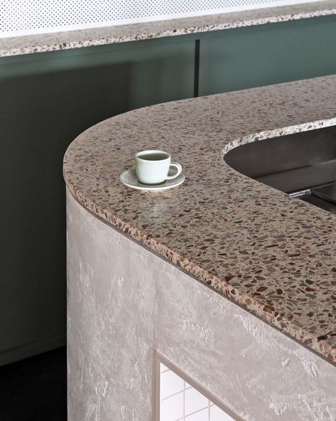 Terrazzo Bar Top, Terrazo Countertop Bar, Terrazzo Countertop Kitchen, Terrazo Countertop, Terrazzo Kitchen Island, Terrazzo Cafe, Terrazzo Counter, Terrazzo Bar, Brown Terrazzo