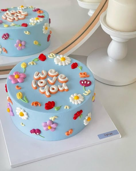 Torte Blu, Blue Birthday Cake, Small Birthday Cakes, Mini Torte, Pastel Cakes, Bento Cakes, Korean Cake, Simple Cake Designs, Mini Cakes Birthday