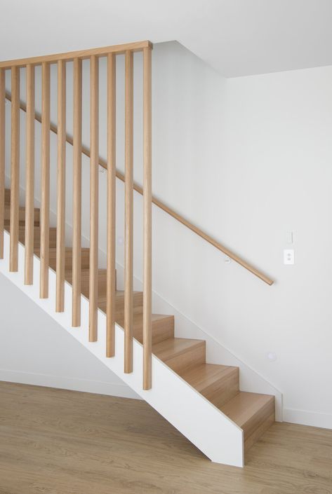 Modern Timber Staircase, Timber Stairs Internal, Internal Stairs Ideas, Mc Staircase, Scandi Stairs, Internal Balustrade, Unique Stairs, Internal Stairs, Internal Staircase