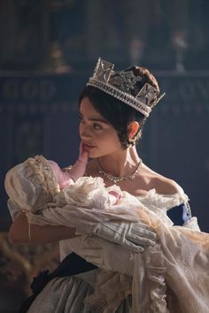 British Nobility Aesthetic, Royalty Core Aesthetic, Queen And Princess, Life After Marriage, Victoria Series, Era Victoria, Royalty Core, Princesa Real, Royal Core