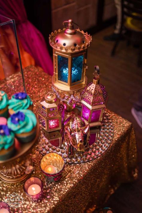 Arabian Party Ideas, Morroco Theme Party, Moroccan Birthday Party Ideas, Persian Party Theme, Ameen Party Ideas, Moroccan Party Decor, Moroccan Birthday, Moroccan Theme Party, Shimmer Y Shine