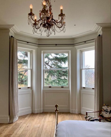 Victorian Bay Window Bedroom, Bay Window Moulding Ideas, Bay Windows In Bedroom, Curtains On Bay Window, Bay Window Decorating Ideas Living Room, Bay Window Ideas Bedroom, Curtains For Bay Window, Curtains For Bay Windows, Curtains Bay Window