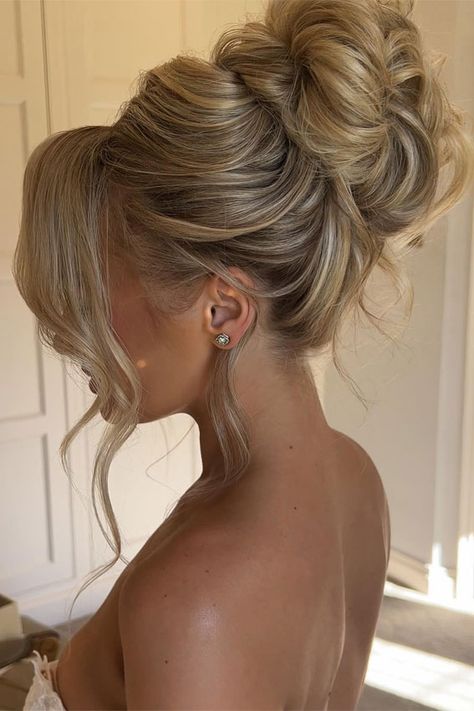 Bun Prom Hairstyles, Loose Bun, Bridesmaid Hair Inspo, High Updo, Cute Prom Hairstyles, High Bun Hairstyles, Wedding Hair Up, Guest Hair, Bridesmaid Hair Makeup