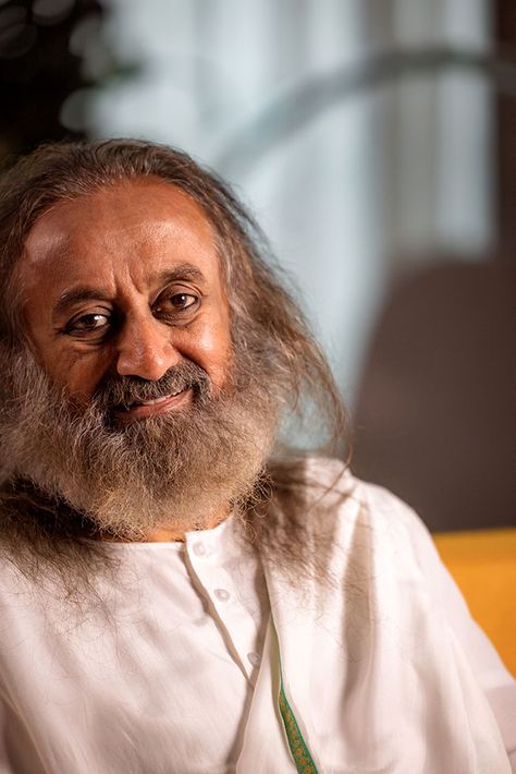 Shankar Ji, Gurudev Sri Sri Ravi Shankar, Jai Gurudev, Sri Sri Ravi Shankar, Ravi Shankar, The Company You Keep, Minimalist Sofa, Sri Sri, Positive People