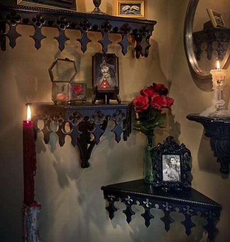 Goth Shelf Decor, Gothic Shelf Decor, Gothic Light Fixtures, Colorful Gothic Decor, Goth Shelves, Goth Shelf, Gothic House Interior, Gothic Victorian Bedroom, Victorian Gothic Bedroom