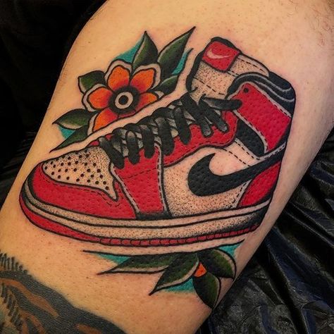 Air jordan 1 done at @boldwillhold.tattoo Jordan Shoes Tattoo, Jordan 1 Tattoo, Sneaker Tattoo, Simple Tatto, Nike Tattoo, Jordan Tattoo, Shoe Tattoos, Artwork Anime, Tatuaje A Color