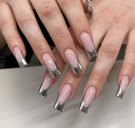 Medium Chrome French Tip Nails, Chrome French Tip Nails Long, Chrome Inspo Nails, Long Chrome French Tip Nails, Nail Inspired 2023, Perfect Photo Dump Order, Silver Chrome French Tip Nails Square, Gel Nails With French Tip, Silver Chrome Nails French Tip