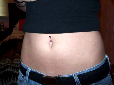 outtie bellybutton piercedd. Belly Button Piercing Outtie Belly Button, Celebs 2000s, Belly Button Piercing Outtie, Outtie Belly, Outie Belly Piercing, Belly Piercing, Belly Button Piercing, Cabbage Patch, Belly Button