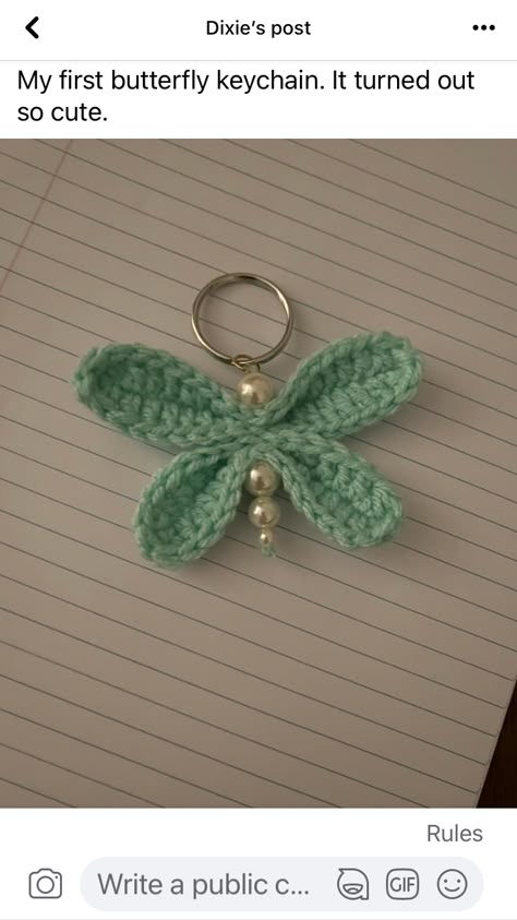 Crochet Butterfly Keychain Free Pattern, Mini Crochet Butterfly Free Pattern, Butterfly Keychain Crochet, Mini Butterfly Crochet Pattern, Tiny Crochet Butterfly Pattern, Halloween Crochet, Diy Arts And Crafts, Crochet Accessories, Pool Party