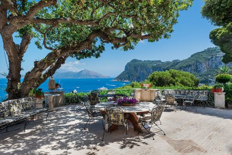 Get details of Villa Bismarck, An Extraordinarily Unique Location In Capri in Capri, Italy. Luxury Real Estate for sale on JamesEdition. Capri Italia, Homes In Italy, Italy House, Italy Home, Villas In Italy, Capri Italy, Mansions For Sale, Beach Home, Property Marketing