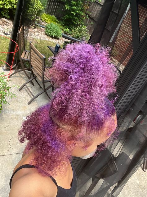 Lavender Natural Hair Black Women, Lavender Hair Black Women Natural, Hair Colors Natural Hair Black Women, Purple Hair Color Black Women, Purple Hair Natural Black Women, Purple Hair Dye Black Woman, Light Purple Dyed Hair, Light Purple Hair Black Women, Purple Hair Color Ideas For Black Women