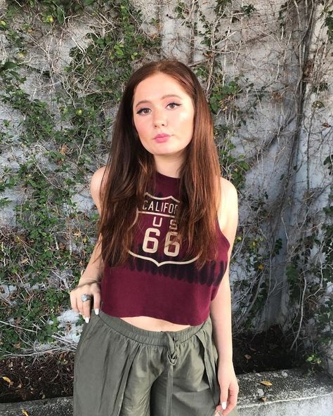 Shameless Debbie, Emma Rose Kenney, Debbie Gallagher, Emma Kenny, Shameless Series, Shameless Cast, Ethan Cutkosky, Emma Kenney, Shameless Characters