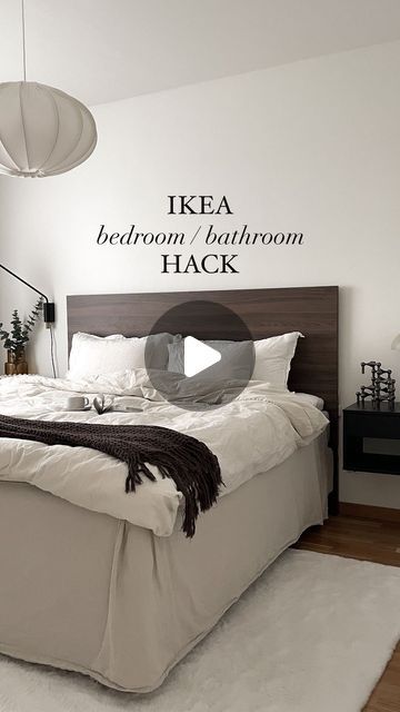 DIY - IKEA Hack on Instagram: "@elinsdesign_ cleverly transformed two VIKHAMMER bedside tables into a stylish bathroom bench. By combining the tables with angle brackets, TJILLEVIPS jute baskets, a 40x95 cm wood shelf, and a touch of wood stain, she created a chic and practical piece. What do you guys think?   For more ideas and inspiration, be sure to check out Elin’s page @elinsdesign_  . . #ikeahack #ikea #ikeahome #ikeaideas #ikealover #interiordesign #diy #HomeDecor #diyideas #diyproject #home #HomeDIY #InteriorDesign #bedroom #bathroom" Ikea Bedroom Inspiration, Bedside Table Ideas Diy, Ikea Vikhammer, Ikea Bedside Table, Bedroom Ideas Ikea, Ikea Bedside, Bedside Table Ikea, Ikea Hack Bedroom, Bathroom Bench