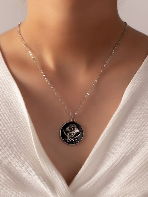 Pirate Necklace, Commission Ideas, Ship Necklace, Halloween Costume Jewelry, Oval Necklace, Character Inspo, Pirate Ship, Kids Jewelry, Shein Style