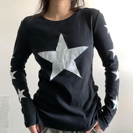 Grunge Star, Vintage Dark Academia, Geometric Clothing, 2000s Streetwear, Y2k Long Sleeve, Aesthetic T Shirts, E Girl, Collars For Women, Spring Shirts