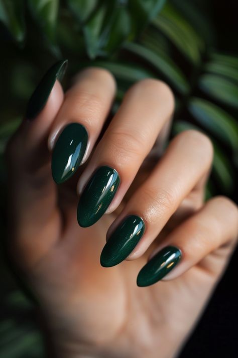 Go Elegant With These 90+ Dark Green Nails | Nail Art Haven Claw Shape Acrylic Nails, Dark Green Pointy Nails, Hunter Green Almond Nails, Green Ombre Dip Nails, December Nail Ideas Green, Viridian Green Nails, Nail Inspo Emerald Green, Chrome Dark Green Nails, Green Nails Sns