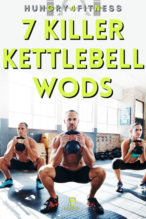 A person completing a kettlebell workout. Kettlebell Strength Training, Kettlebell Workout Video, Kettlebell Hiit, Kettlebell Workout Routines, Best Kettlebell Exercises, Yoga Pilates Workout, Kettlebell Exercises, Wod Workout, Kettle Bell