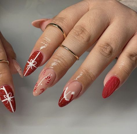 Christmas Present Nails, December Nails, Red Christmas Nails, Christmas Gel Nails, Almond Acrylic Nails, Christmas Nails Acrylic, Festival Nails, Xmas Nails, Christmas Nail Designs