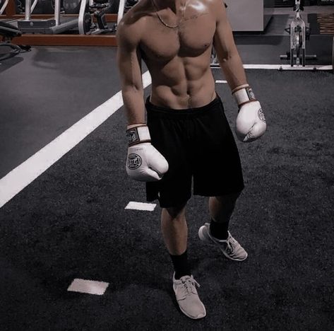 Male Boxing Aesthetic, Gym Boy Aesthetic, Hayden Jones, Boxer Aesthetic, God Of Pain, Male Boxers, Camorra Chronicles, Gym Boy, Character Inspiration Male