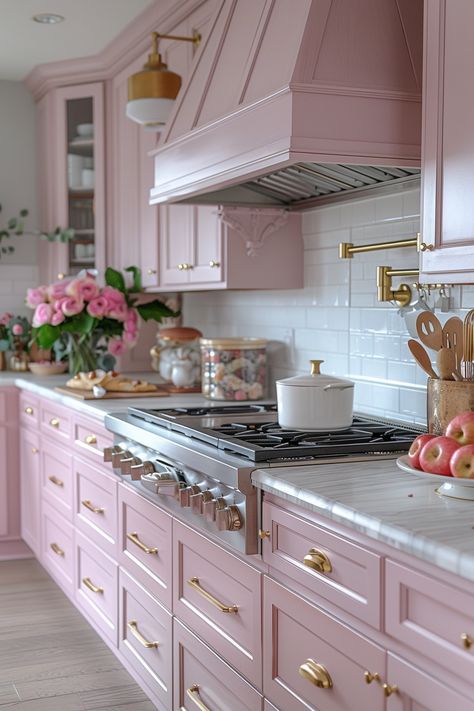 Pink House Interior, Pink Kitchen Designs, Pink Kitchen Ideas, Pink Kitchens, Glamorous Kitchen, Pink Cabinets, Dream Kitchens Design, Pink Home Decor, Elegant Kitchens