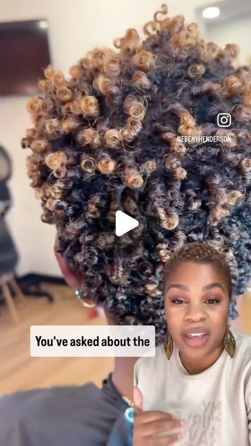 Curls On Afro Hair, How To Style Tapered Natural Hair, 4b Twa Hairstyles, Short Curly Hair Women Natural Curls, Frohawk Women, How To Style Twa Natural Hair, Tapered Afro Women, Define Curls Natural Hair Short, Short Coils On Natural Hair