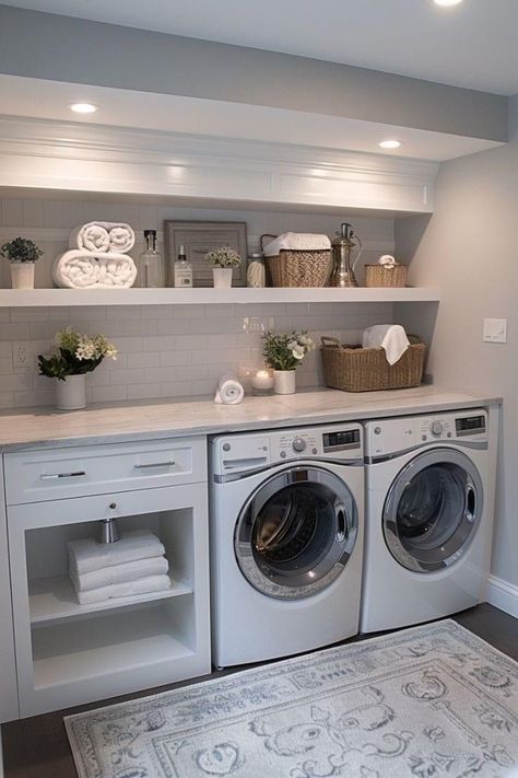 Interior Design Laundry, Laundry Room Ideas Organization, Upstairs Laundry Room, Modern Laundry Room, House Laundry Room, Dream Laundry Room, Laundry Room Layouts, Laundry Room Renovation, Modern Laundry Rooms