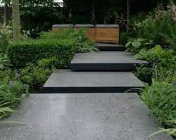 Cement Steps, Ideas Jardin, Front Walk, Plant Tips, Concrete Paving, Concrete Stairs, Garden Steps, Concrete Steps, Front Steps