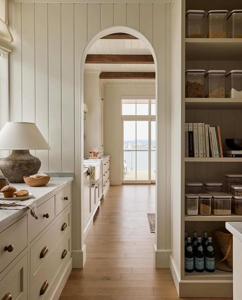 Pantry Inspiration, Classic Kitchen, Kitchen Dinning, Pantry Design, Studio Mcgee, Wood Flooring, Kitchen Inspirations, Design Inspo, Home Renovation