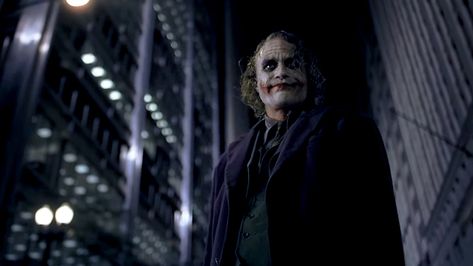 The Dark Knight (Christopher Nolan, 2008) - a low angle shot is used to make a character appear superior and intimidating. Low Angle Cinematography, Long Shot Photography, Shot Types, Movie Frames, Film Shots, Film Career, Low Angle Shot, Shot Film, Types Of Shots