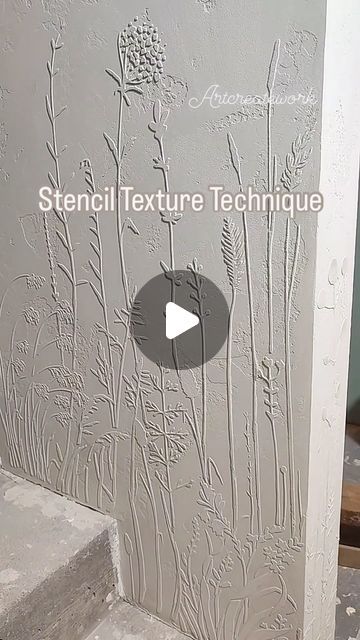 Teresa Bratcher on Instagram: "Great idea for adding textured design to walls. Use premixed joint compound, also called “mud” with a stencil.   #texturedwall  #HomeDecor #InteriorDesign #HomeInspiration #Decorating #HomeStyling #InteriorDecor #DesignInspiration #HomeInteriors #DecorGoals #HouseBeautiful #CozyHome #HomeSweetHome #DecoratingIdeas" Stenciling With Drywall Mud, Drywall Mud Wall Art, Drywall Stencil Wall Textures, Stencil Textured Walls, Plaster Stencil Wall, Texture Wall Design, Wall Texture Ideas, Plaster Stencil, Texture Stencil