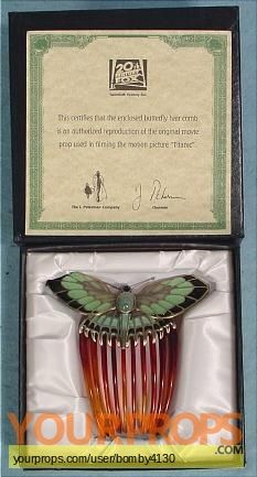 Titanic Titanic J Peterman Company Rose's (Kate Winslet) Butterfly Hair Comb replica movie prop Titanic Tattoo, Titanic Wedding, Retro Room Ideas, Butterfly Hair Comb, Real Titanic, Titanic Artifacts, Titanic Sinking, Brush Tattoo, Antique Hair Combs