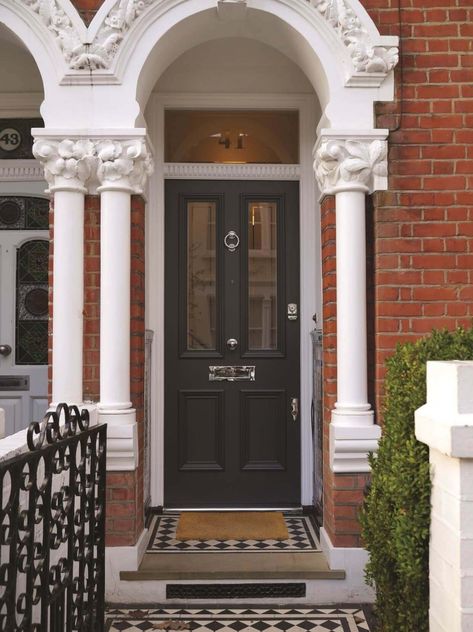 Front Door Design Ideas, Victorian Front Door, Front Doors Uk, Victorian Front Doors, Black Front Door, Door Design Ideas, Composite Front Door, Traditional Front Doors, Front Door Styles