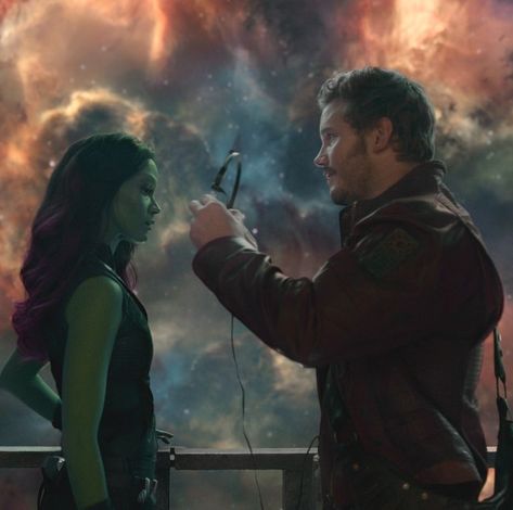 Guardians Of The Galaxy Scenes, Guardians Of The Galaxy Widget, Marvel Cinematography, Gamora Aesthetic, Guardians Of The Galaxy Aesthetic, Marvel Screencaps, Marvel Scenes, Starlord And Gamora, Cinema Wall