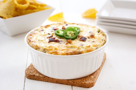 Jalapeño Cream Cheese Dip Recipe Bacon Cream Cheese Dip, Texas Trash Dip, Jalapeno Cream Cheese Dip, Texas Trash, Cream Cheese Recipes Dip, Cheese Dip Recipe, Cream Cheese Dip, Crunch Recipe, Bacon Dip