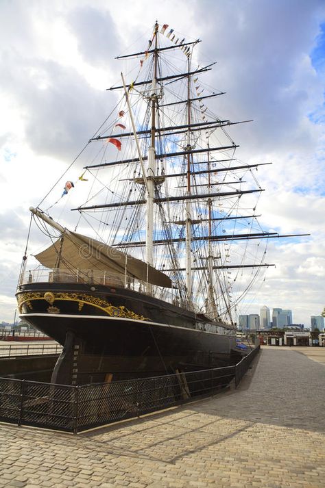 Cutty Sark in Greenwich, London. Cutty Sark ship which is docked in Greenwich on #Sponsored , #Sponsored, #sponsored, #Sark, #docked, #ship, #Cutty Quirky Wedding, Cutty Sark Ship, London Editorial, Greenwich London, Cutty Sark, Design Fonts, Amazing Spaces, River Thames, Central London