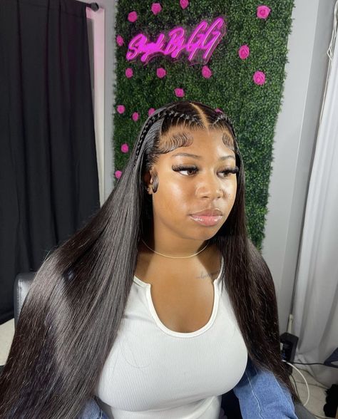 Frontal Hairstyles For Straight Hair, Styles For Straight Frontal Wigs, Lacefront Wig Styles Straight, Styles With Straight Wig, Frontal Straight Wig Hairstyles, Straight Wig Hairstyles Ideas, Straight Lace Hairstyles, Straight Frontal Hairstyles, Straight Lace Front Wigs Styles