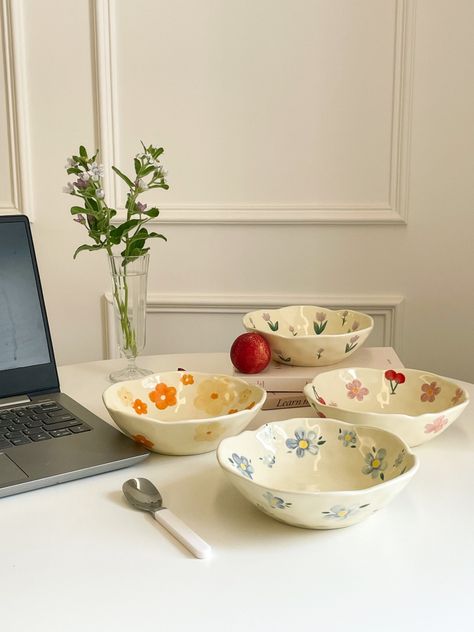 Yoghurt Breakfast, Fleur Orange, Oatmeal Bowls, Yogurt Bowl, Breakfast Plate, Yellow Ceramics, Breakfast Bowl, Flower Bowl, Tableware Collection