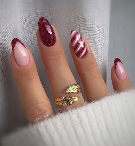 Candy Cane Nails, December Nails, Christmas Gel Nails, Her Nails, Christmas Nails Acrylic, Winter Nail Designs, Xmas Nails, Nail Polishes, Cute Acrylic Nails