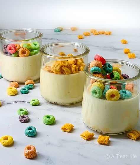 Cereal Milk Desserts, National Cereal Day, Cereal Dessert, Panna Cotta Recipe, Milk Dessert, Cereal Milk, Drink Photography, Things To Eat, Dessert Bar