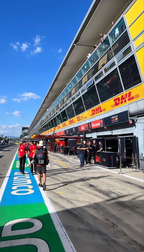 Monza ~ Italian Grand Prix ~ 2022 ~ pit lane Dreams And Goals, Driver Job, F1 Wallpaper Hd, Loving Him Was Red, Career Vision Board, Italian Grand Prix, Future Jobs, People Struggle, Moto Gp