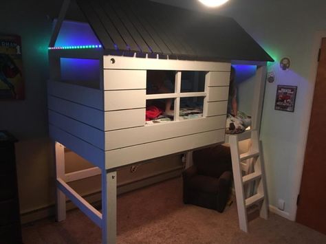 Loft Bed Diy, Kids Clubhouse, Diy Loft Bed, Bed Diy, Free Woodworking Plans, Project Plans, Woodworking Plans Free, Diy Bed, Diy Wood