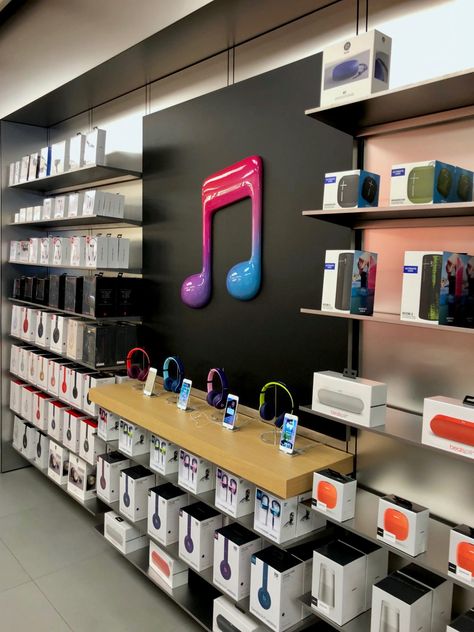 Apple Store Design, Electronics Store Design, Store Display Design, Mobile Shop Design, Electrical Shop, Store Shelves Design, Graphic Panels, Retail Store Interior Design, Next Friday