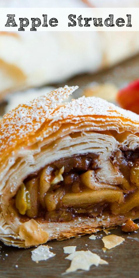 Apple Strudel Puff Pastry, Streudel Recipe, Apple Strudel Recipe, Easy Apple Strudel, Easy Impressive Dessert, Phyllo Dough Recipes, Phyllo Recipes, Strudel Recipes, Apple Streusel