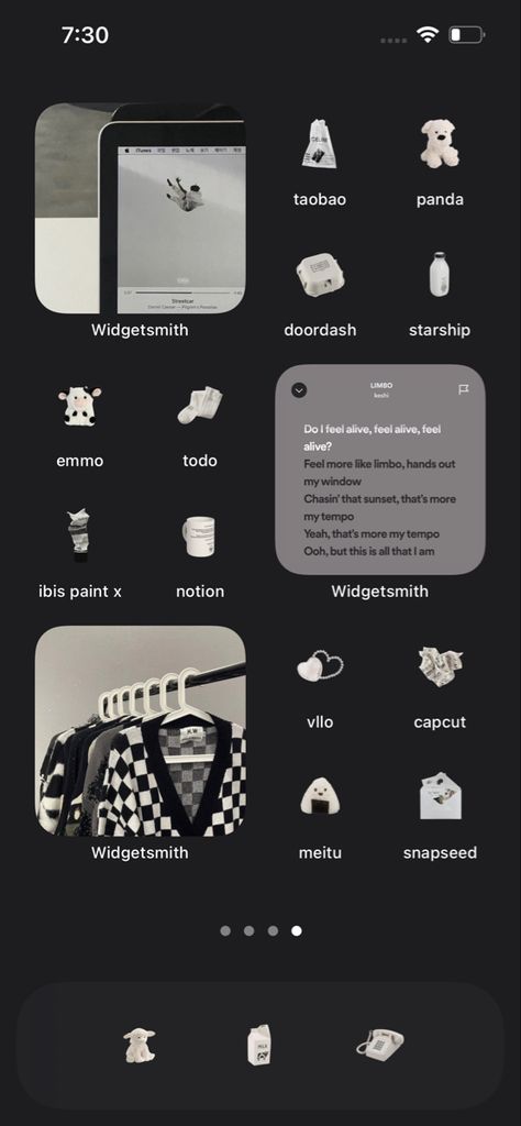 Black And White Iphone Widgets, Png Icons Aesthetic Black Background White, Ios 15 Home Screen Ideas Dark, Black And White Aesthetic Phone Layout, Ios Homescreen Black And White, Aesthetic Dark Homescreen Layout, Ios Layout Aesthetic Black, Black Aesthetic Homescreen Layout, Iphone Homescreen Ideas Black And White